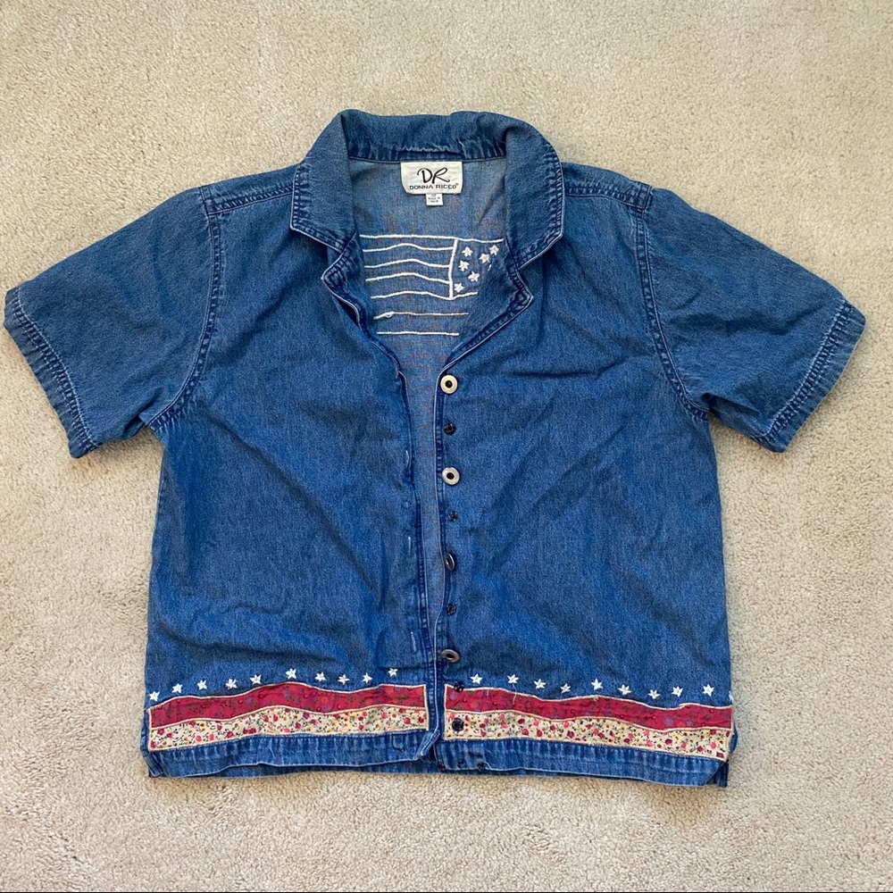 Donna Rocco size 10 Petite denim button up